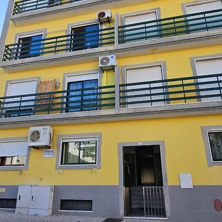 Ferias Apartment